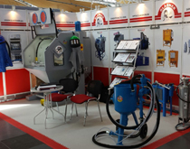 展覽展會用地板 機(jī)器設(shè)備展覽展位地臺地板